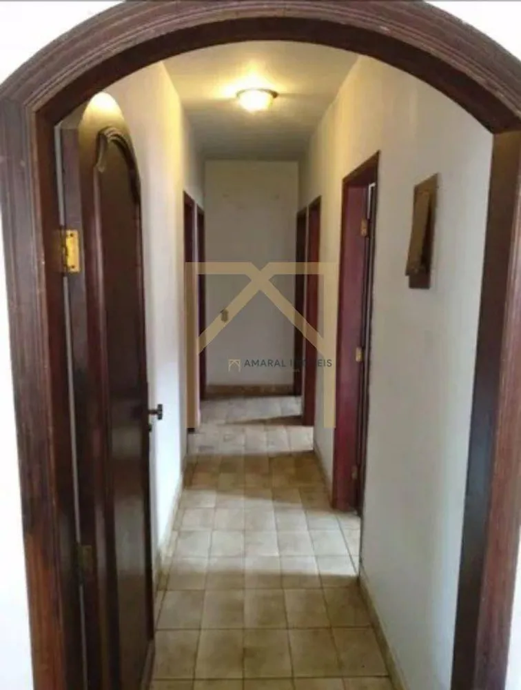 Casa, 5 quartos, 210 m² - Foto 3