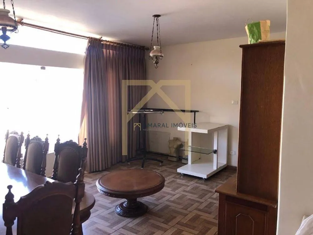 Casa, 3 quartos, 203 m² - Foto 1