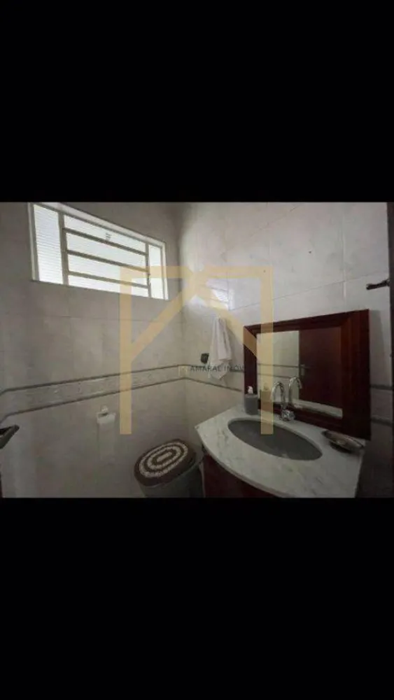 Casa, 3 quartos, 241 m² - Foto 2