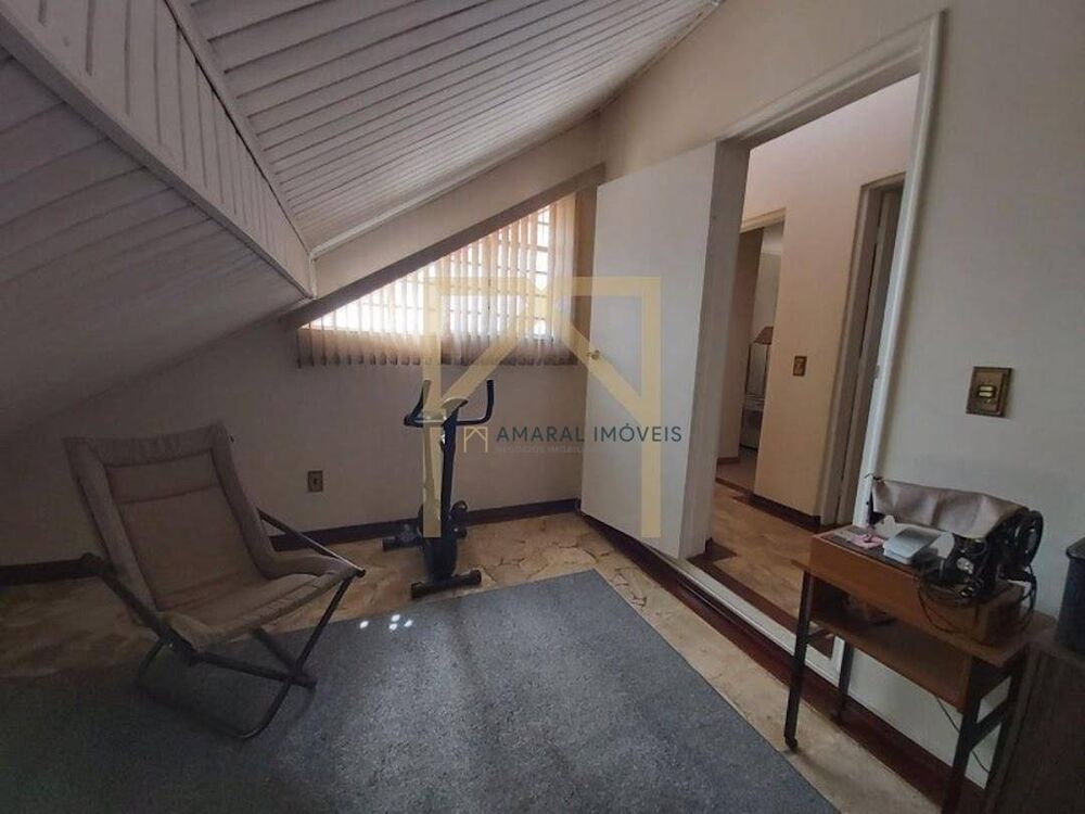 Casa, 3 quartos, 234 m² - Foto 9