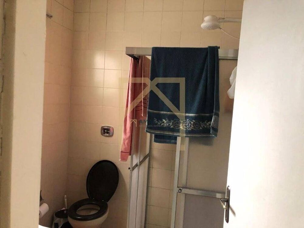 Casa à venda com 3 quartos, 210m² - Foto 8