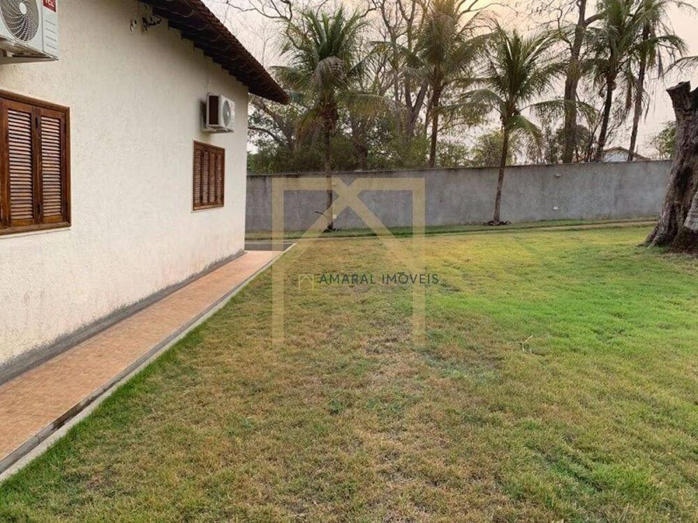 Sítio à venda com 5 quartos, 400m² - Foto 2