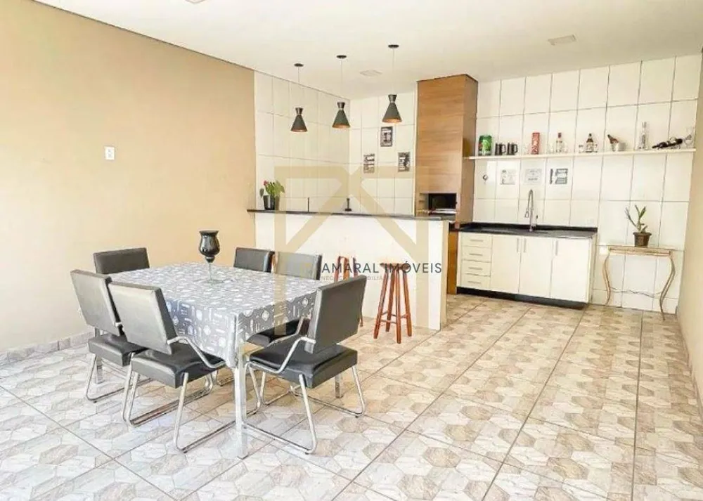 Casa, 3 quartos, 190 m² - Foto 1