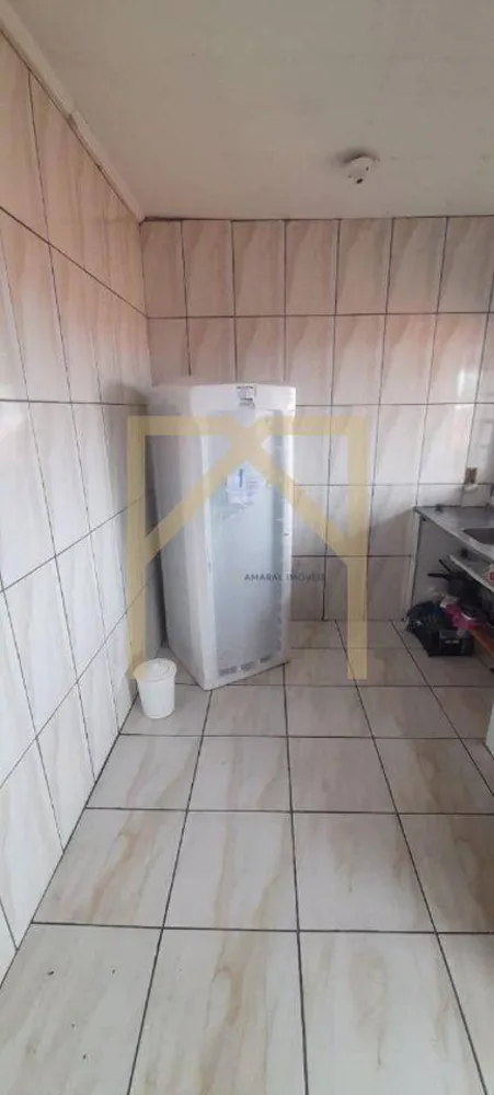 Casa, 6 quartos, 200 m² - Foto 2