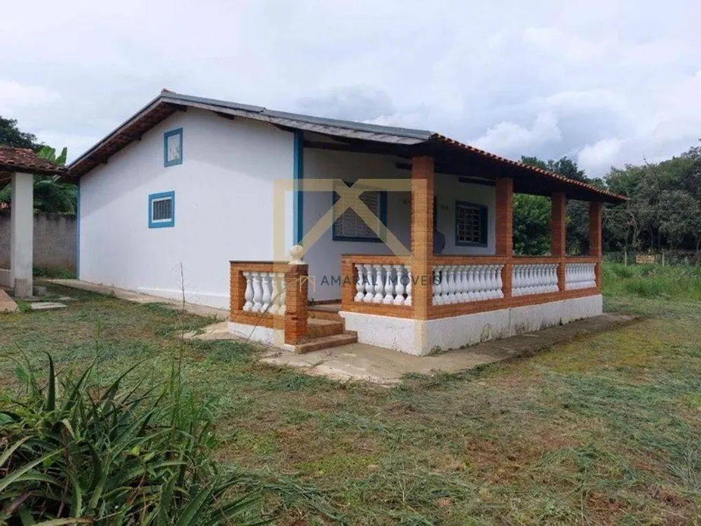 Chácara, 3 quartos, 2000 m² - Foto 1