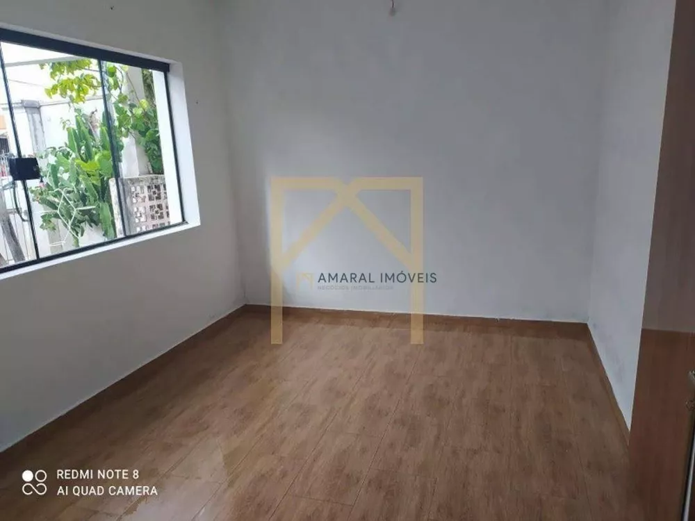 Casa à venda com 3 quartos, 120m² - Foto 3