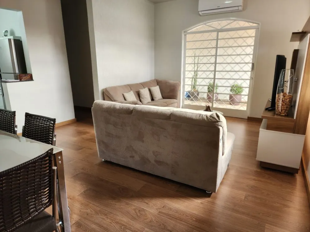 Casa, 3 quartos, 200 m² - Foto 15