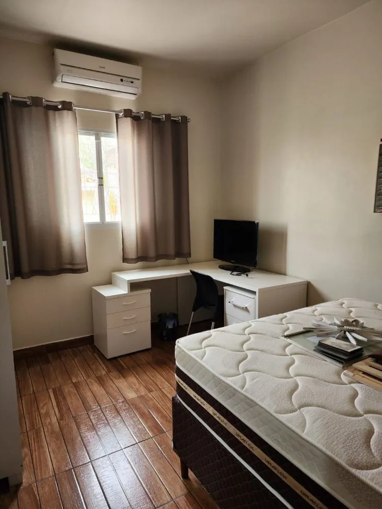 Casa, 3 quartos, 200 m² - Foto 14