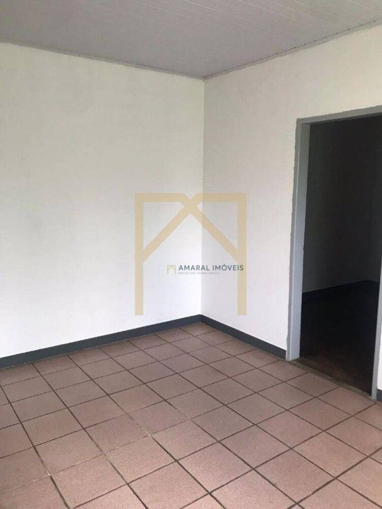 Casa à venda com 1 quarto, 52m² - Foto 3