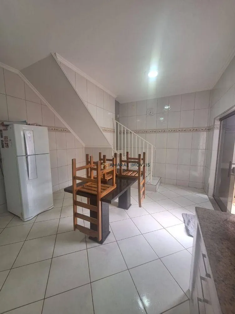 Casa, 3 quartos, 182 m² - Foto 7