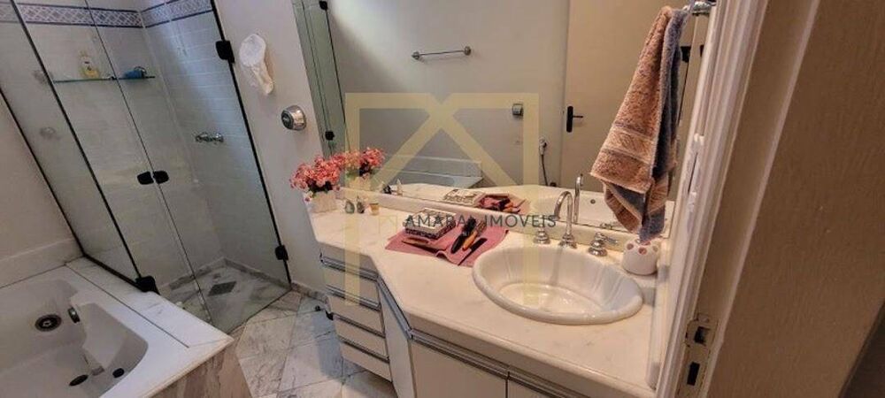 Casa à venda com 5 quartos, 180m² - Foto 6