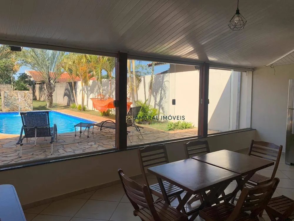 Chácara, 3 quartos, 960 m² - Foto 4