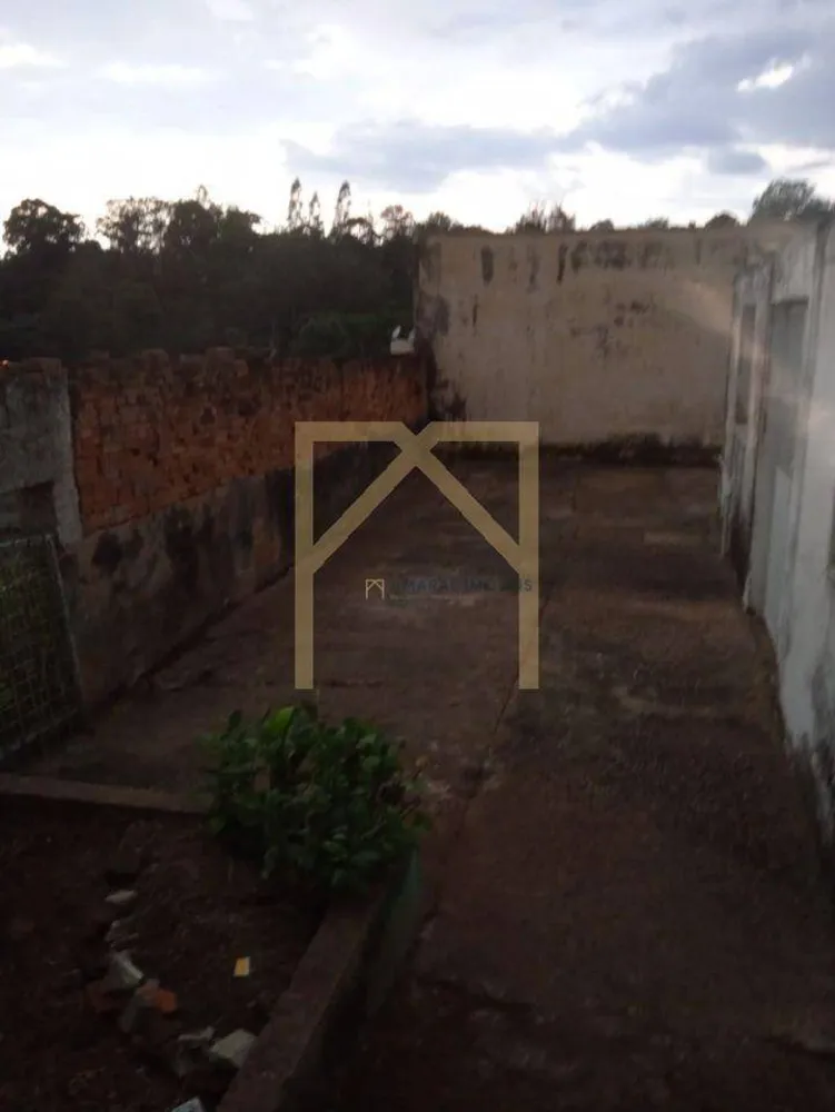 Terreno, 240 m² - Foto 1