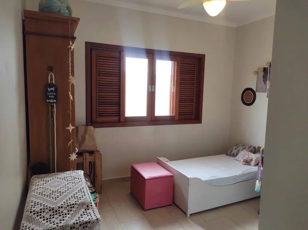 Casa, 3 quartos, 198 m² - Foto 8