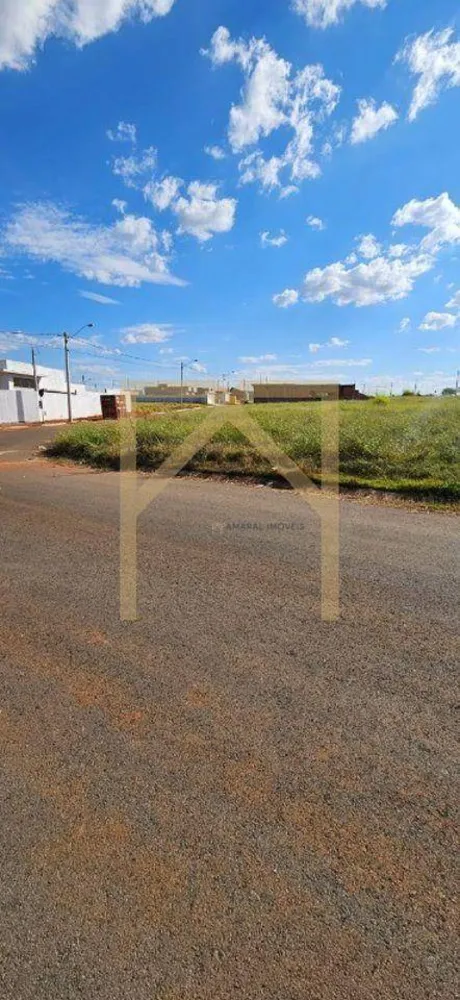 Loteamento e Condomínio, 255 m² - Foto 1