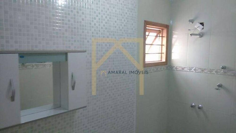 Chácara à venda com 2 quartos, 260m² - Foto 1