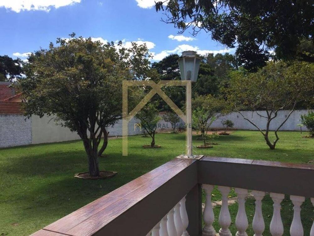 Chácara à venda com 2 quartos, 260m² - Foto 3
