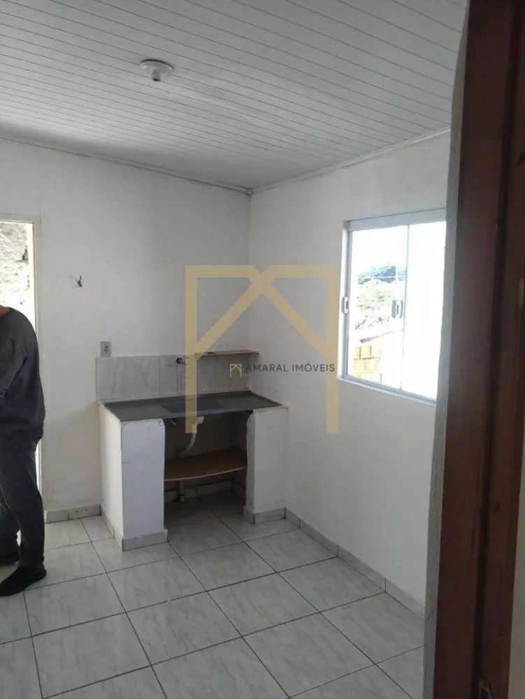 Casa, 2 quartos, 168 m² - Foto 2