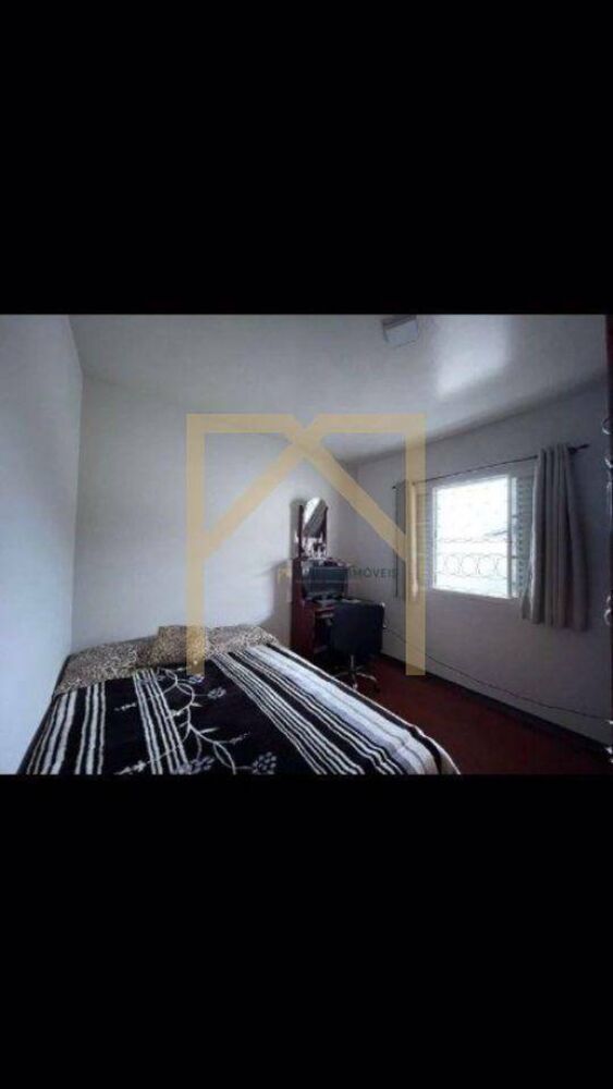 Casa à venda com 3 quartos, 241m² - Foto 5