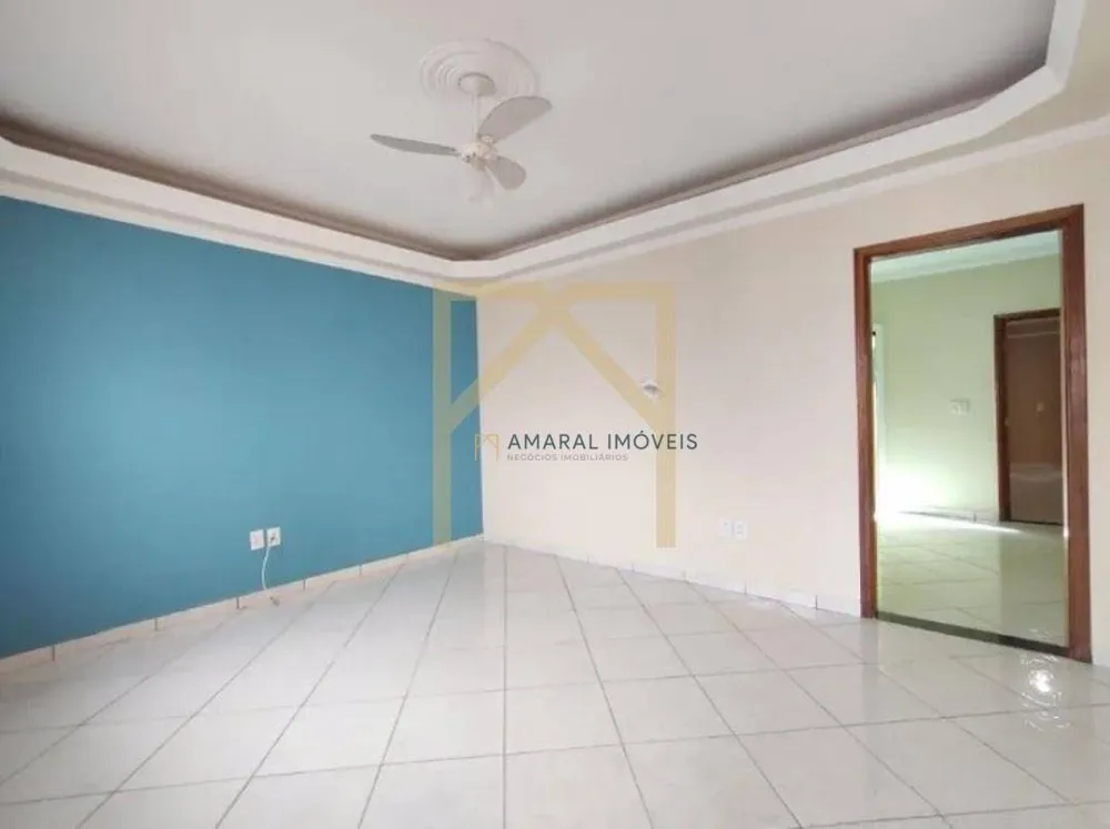 Casa, 2 quartos, 190 m² - Foto 2
