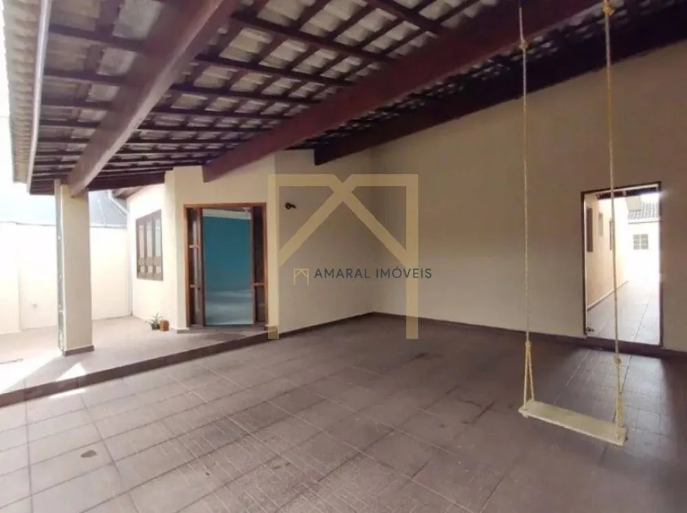 Casa, 2 quartos, 190 m² - Foto 1