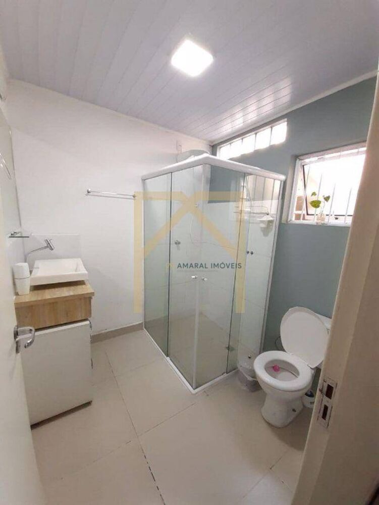 Casa à venda com 4 quartos, 162m² - Foto 8