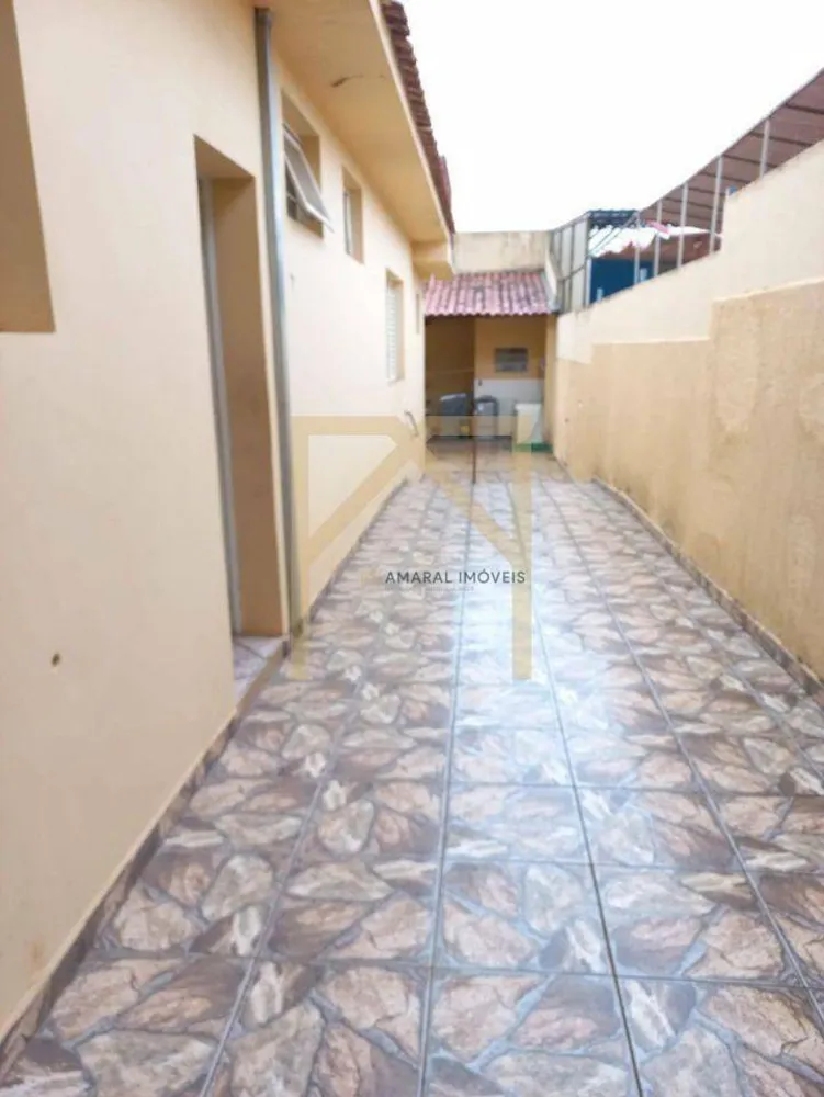 Casa, 4 quartos, 240 m² - Foto 16