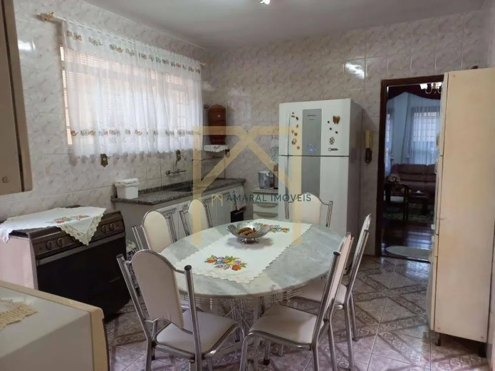 Casa, 4 quartos, 240 m² - Foto 12