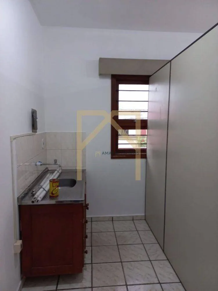 Casa, 4 quartos, 240 m² - Foto 4