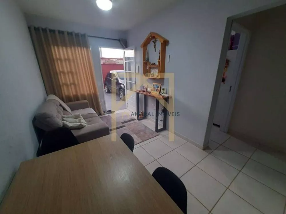 Casa à venda com 2 quartos, 50m² - Foto 6