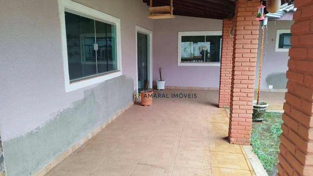 Chácara, 4 quartos, 2500 m² - Foto 2