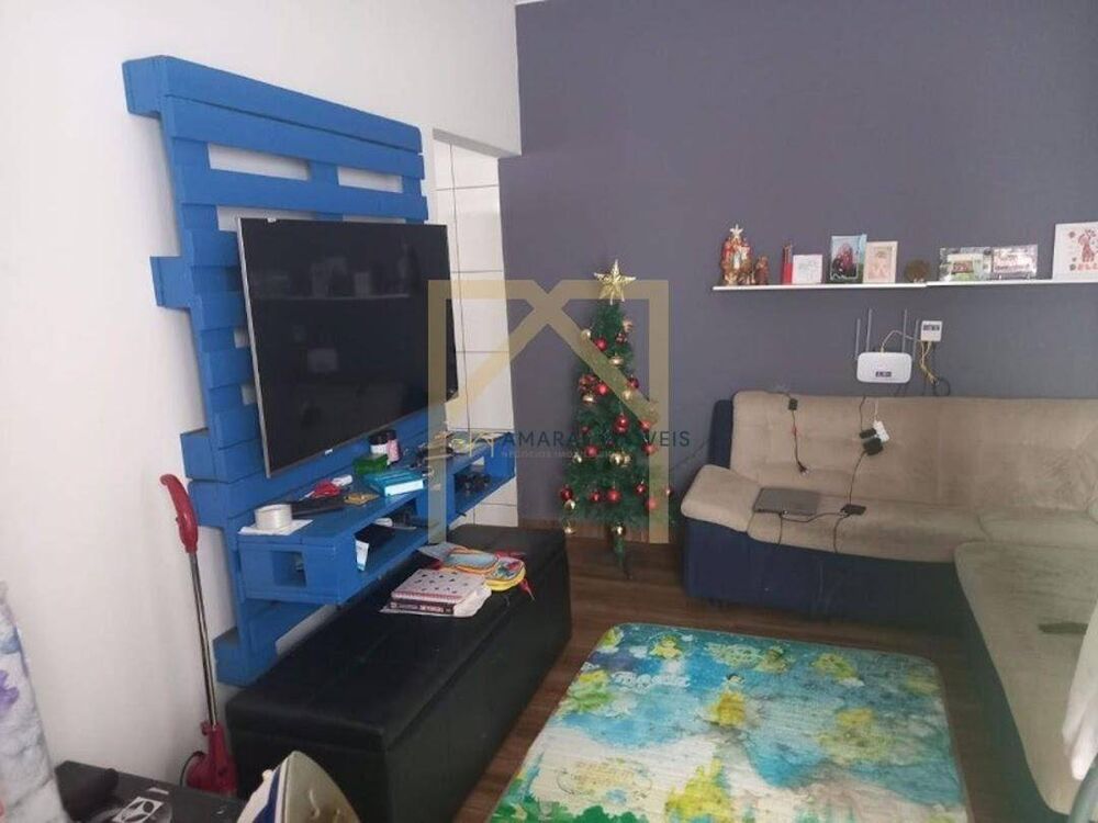 Casa à venda com 2 quartos, 78m² - Foto 1
