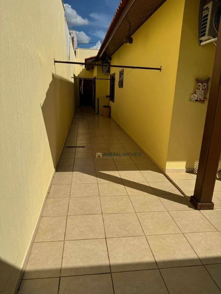 Casa, 3 quartos, 208 m² - Foto 11