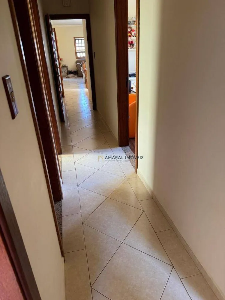 Casa, 3 quartos, 208 m² - Foto 15