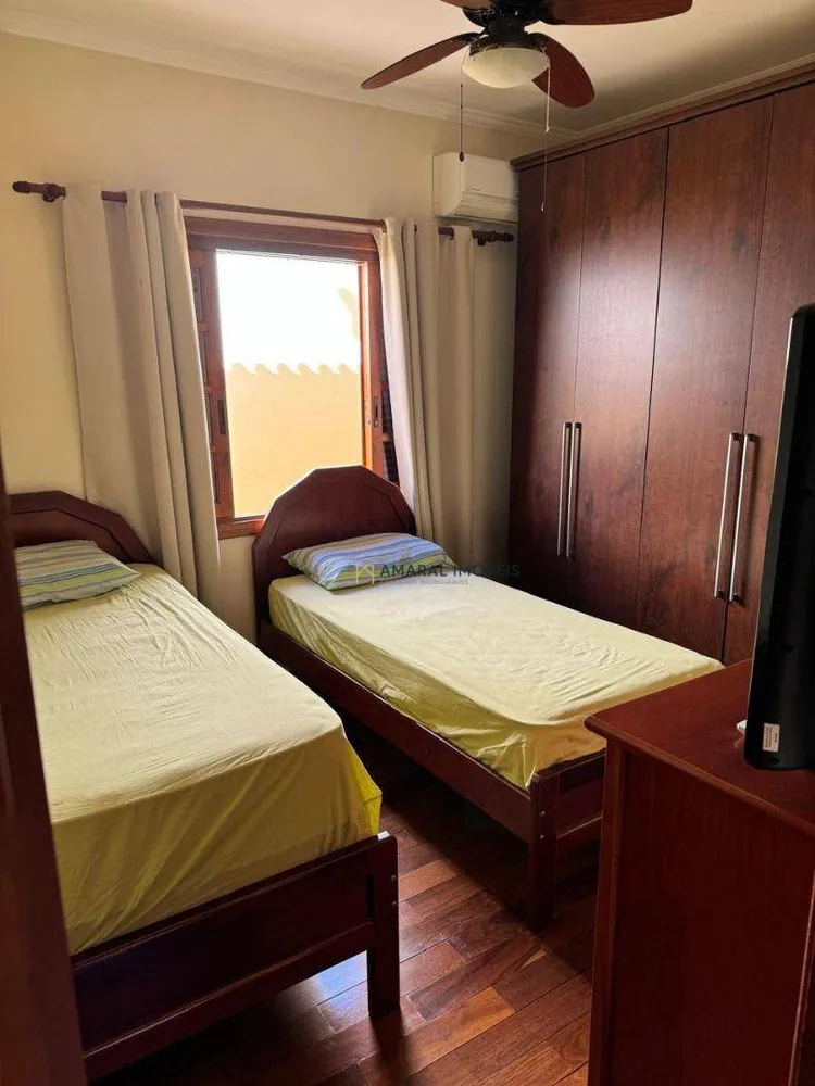 Casa, 3 quartos, 208 m² - Foto 6