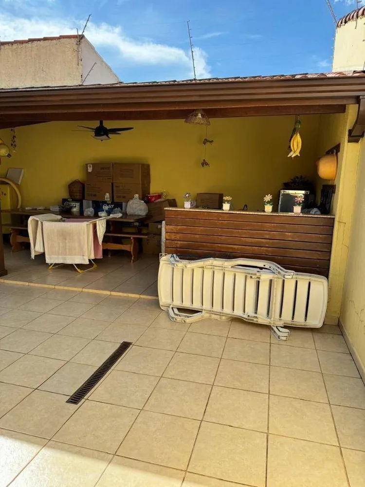 Casa, 3 quartos, 208 m² - Foto 8