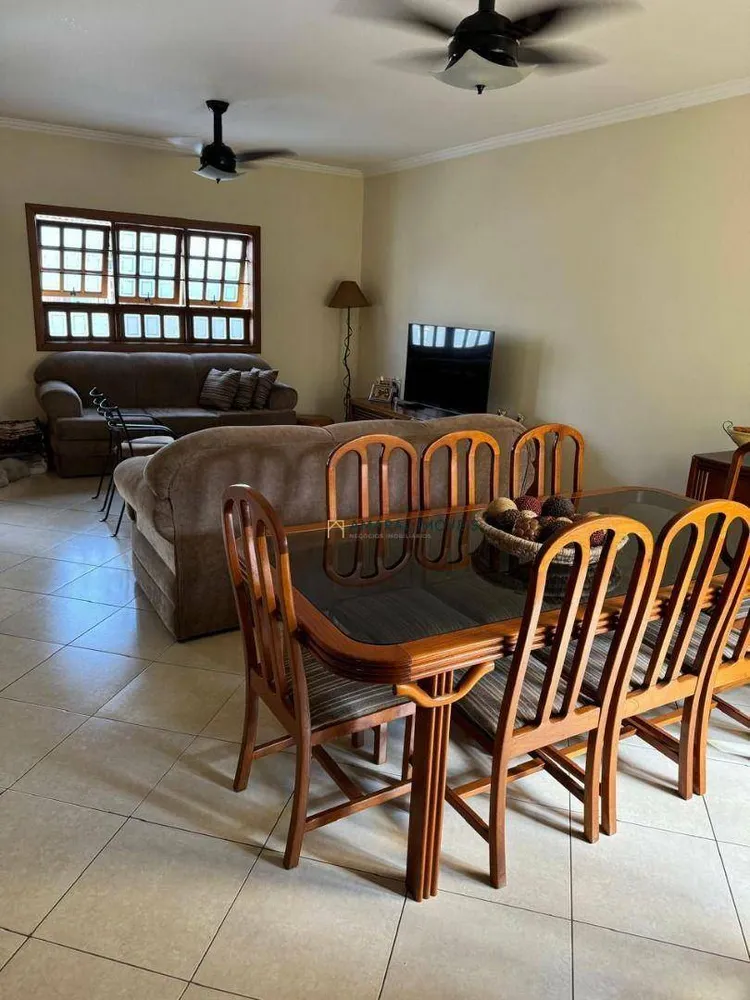Casa, 3 quartos, 208 m² - Foto 4
