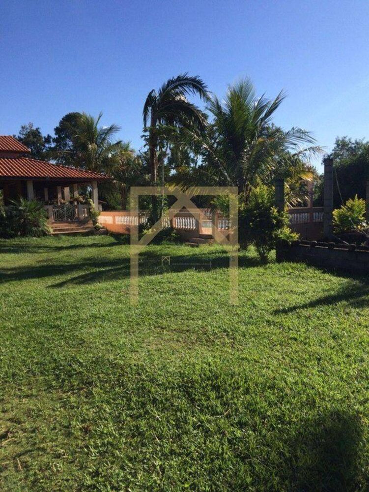 Chácara à venda com 3 quartos, 420m² - Foto 8