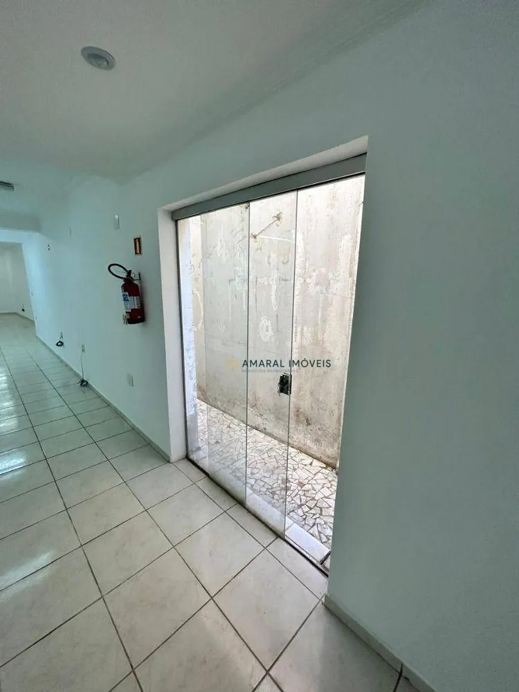 Casa, 4 quartos, 416 m² - Foto 4
