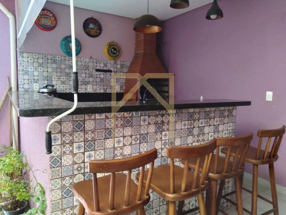 Casa, 3 quartos, 194 m² - Foto 3