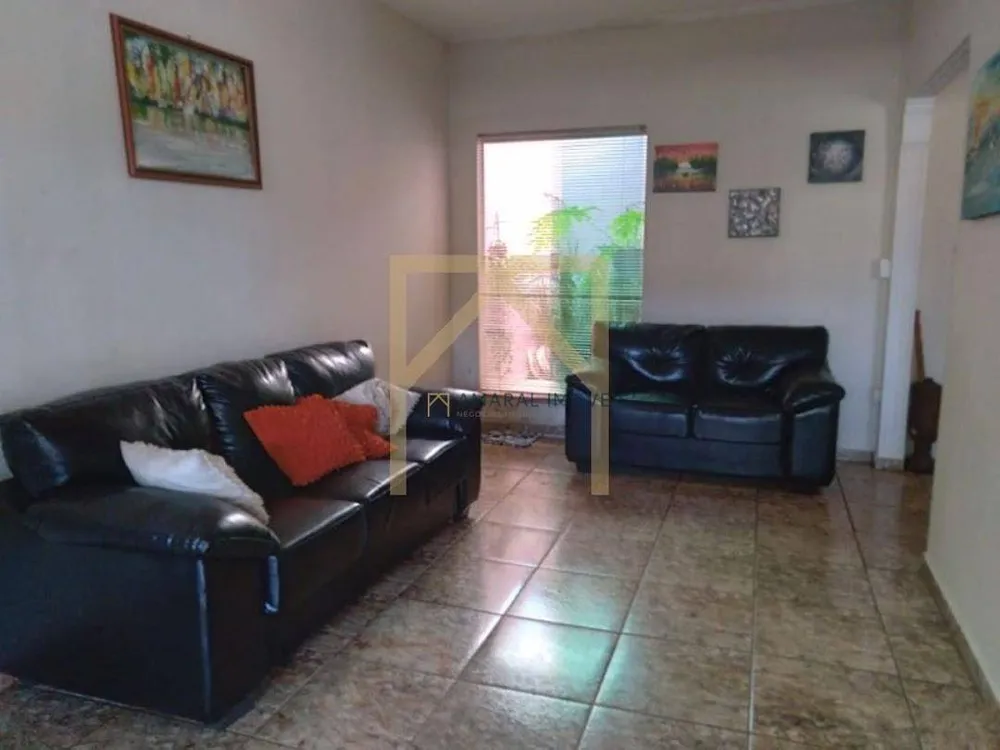 Casa, 3 quartos, 194 m² - Foto 8
