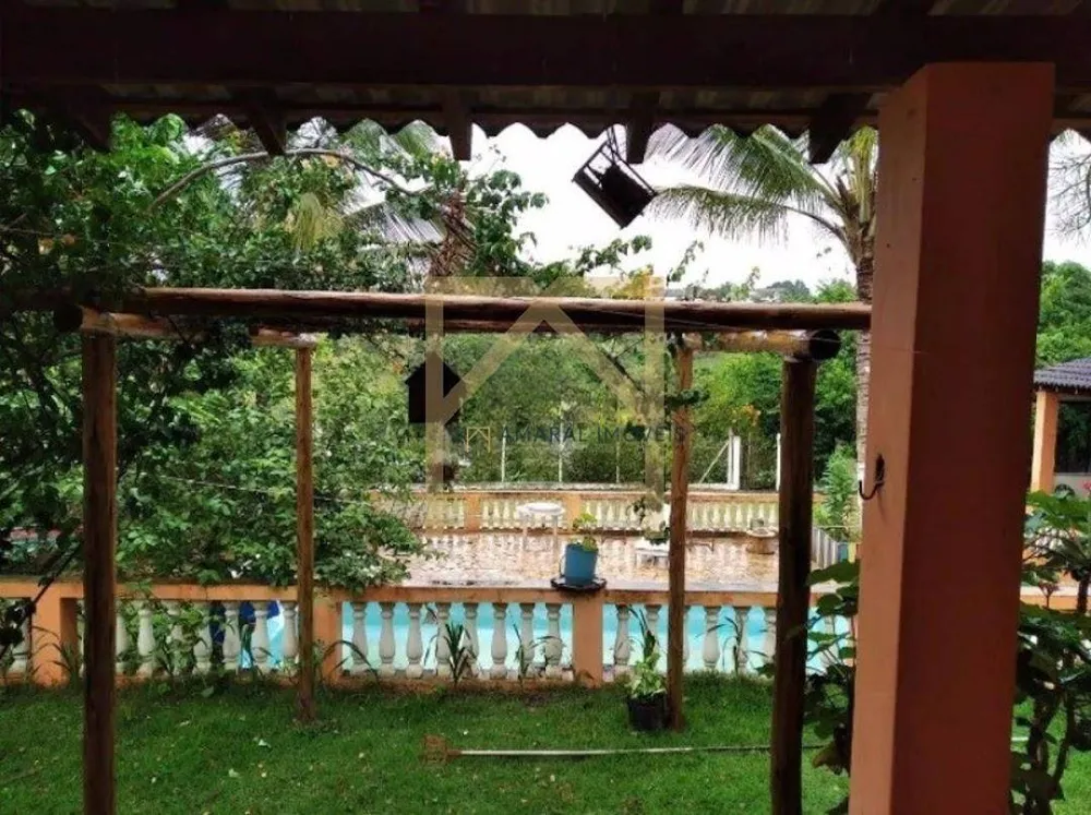 Chácara, 4 quartos, 2500 m² - Foto 1