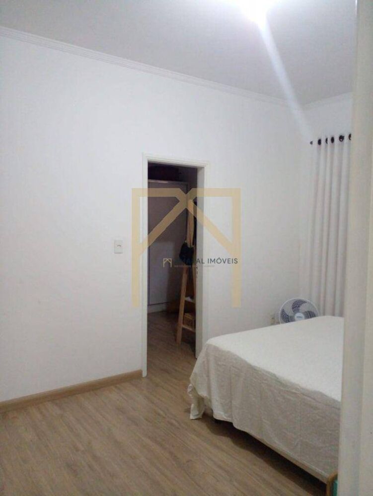 Casa à venda com 3 quartos, 215m² - Foto 7