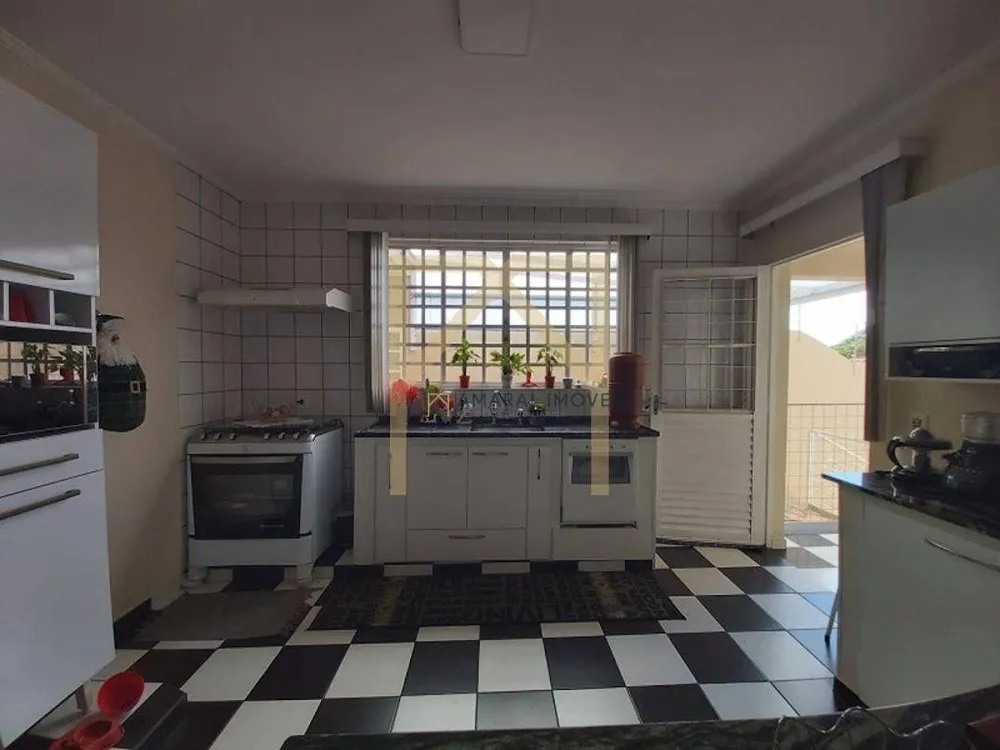 Casa, 3 quartos, 234 m² - Foto 5