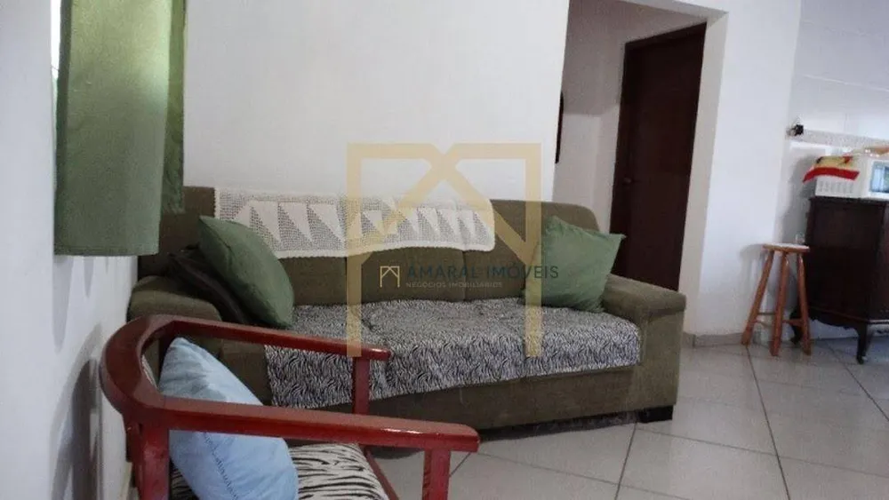 Chácara, 2 quartos, 1080 m² - Foto 3