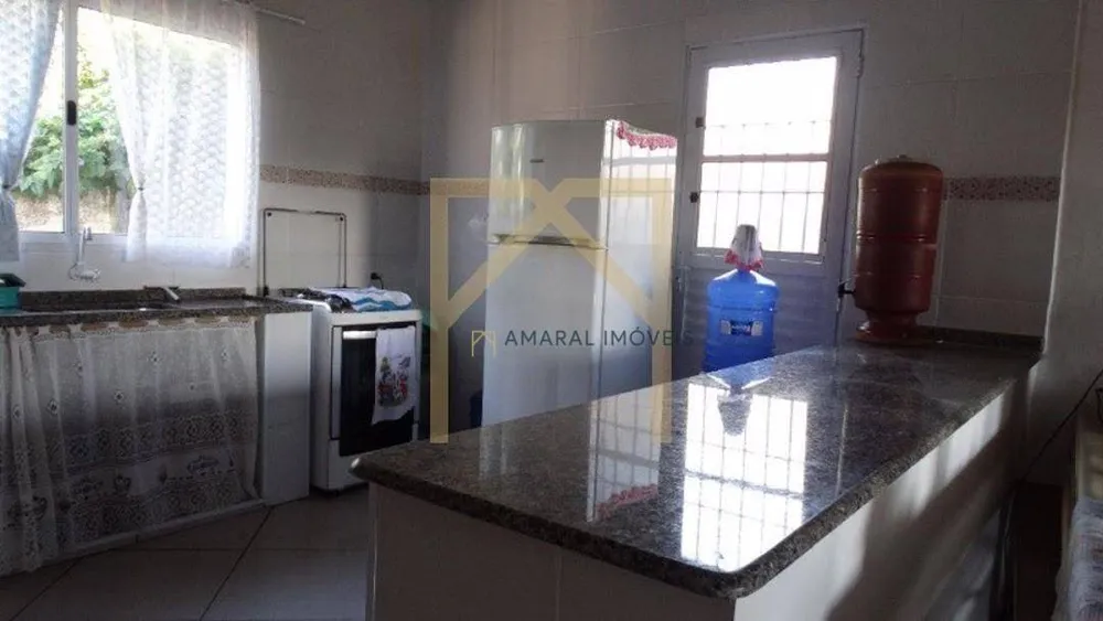 Chácara, 2 quartos, 1080 m² - Foto 2