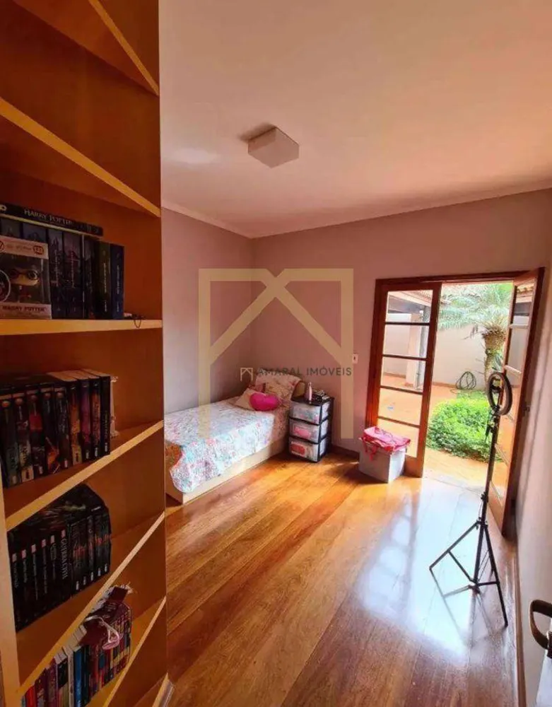 Casa, 3 quartos, 277 m² - Foto 6
