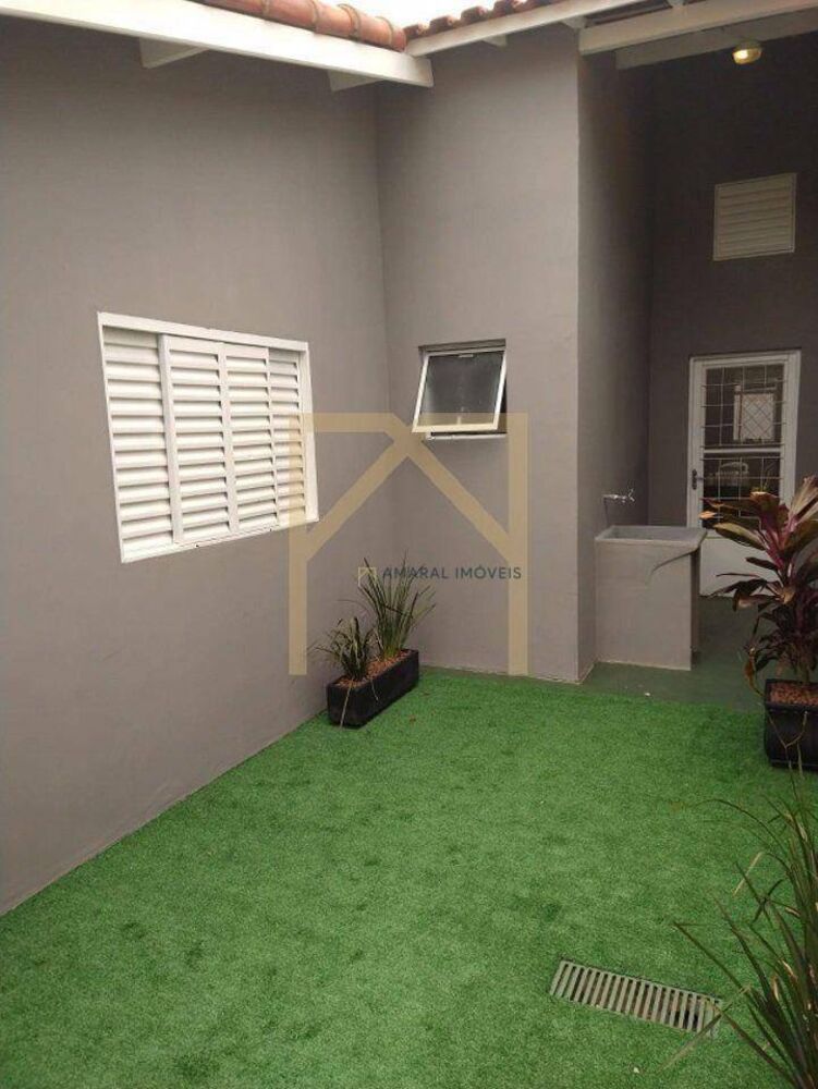 Casa à venda com 2 quartos, 81m² - Foto 4