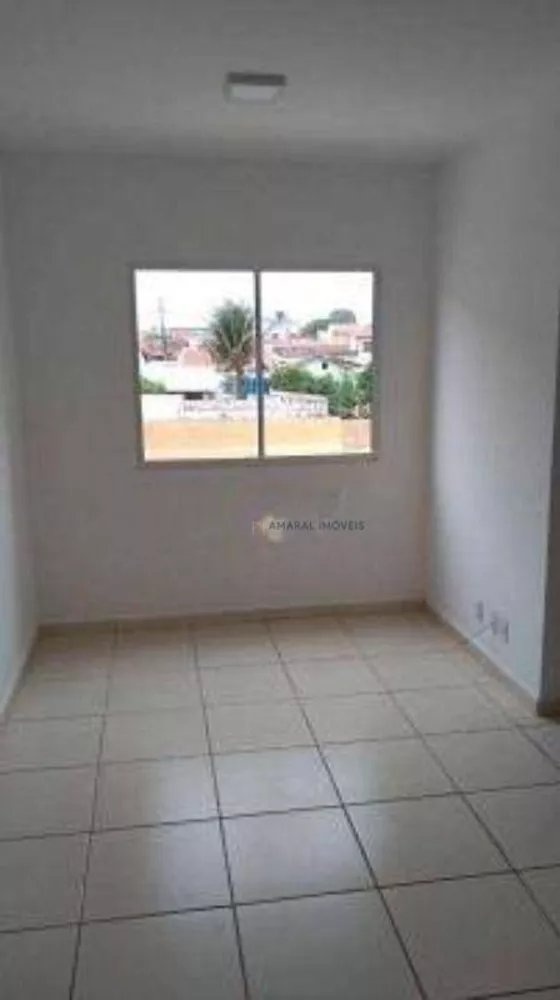 Apartamento à venda com 2 quartos, 47m² - Foto 3