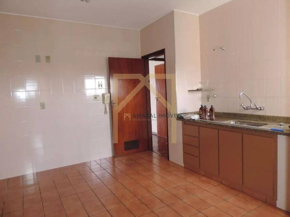 Apartamento à venda com 3 quartos, 70m² - Foto 3